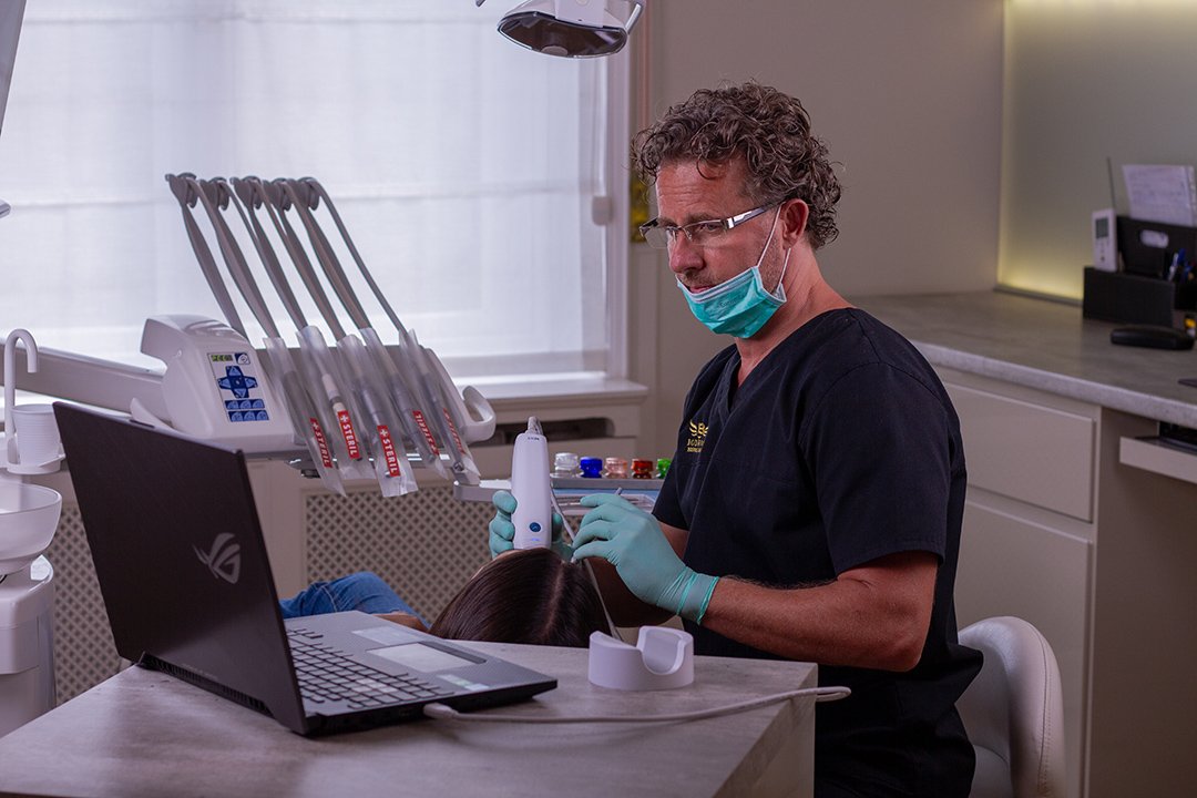 Célunk etalonnak lenni a szakmában