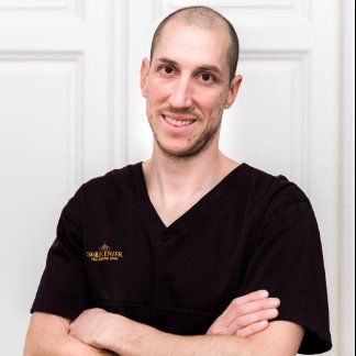 Dr. Geiszelhardt Bence