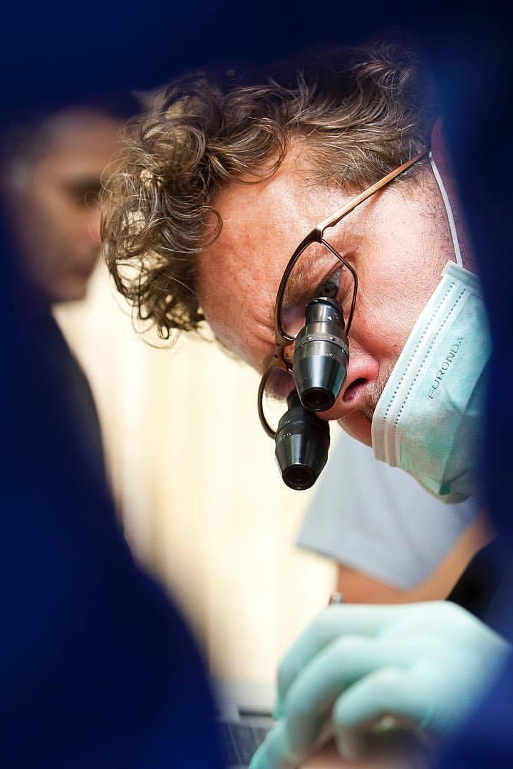 fogaszati-teleszkop-szemuveg