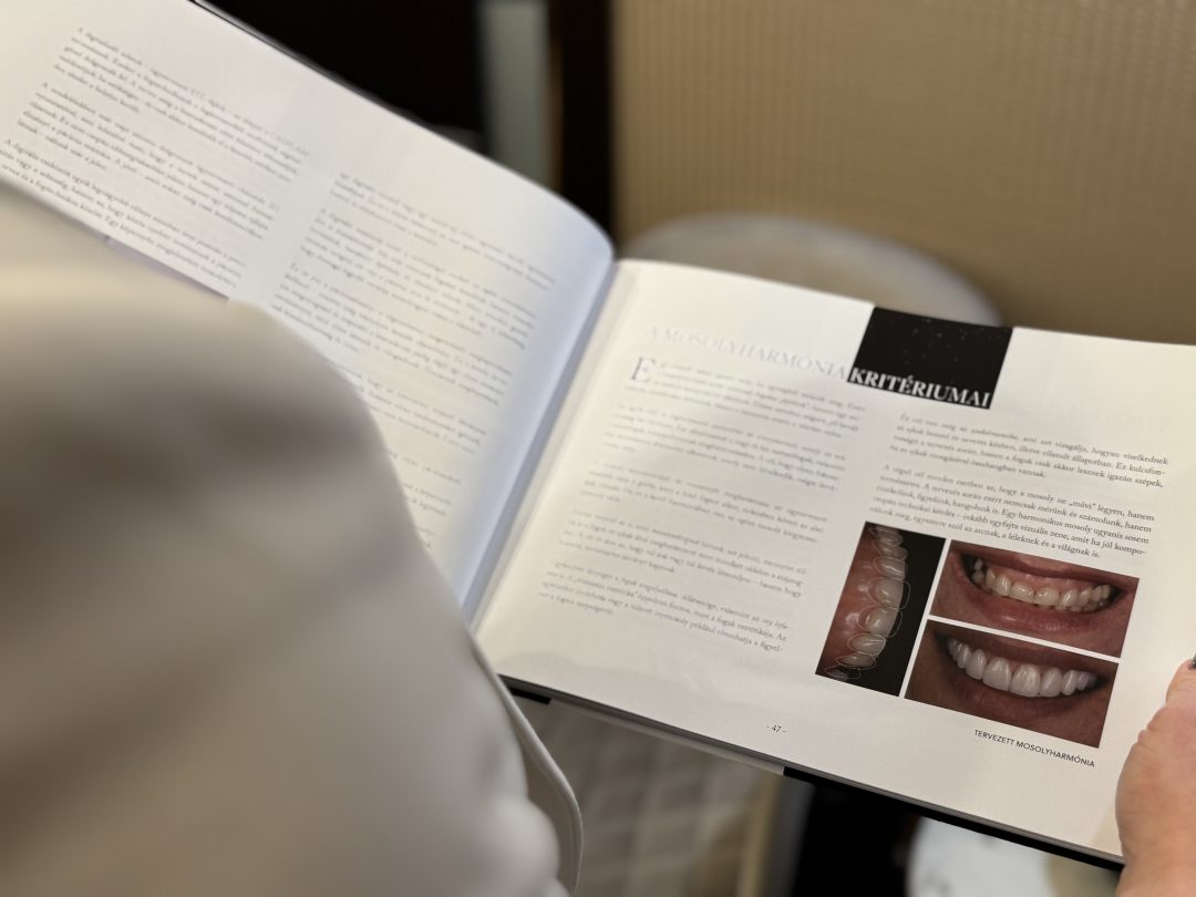 SmileFulness Dr. Bodrogi Attila fogorvos könyve